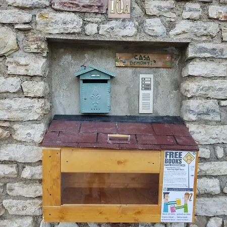 Casa Demonti * טיניאלה