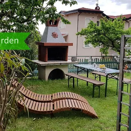 Casa Demonti Daire